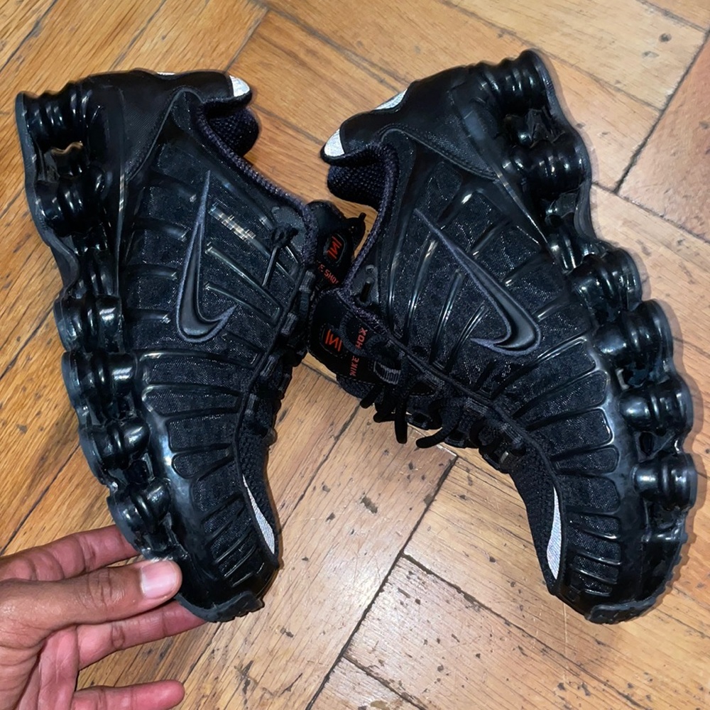 Nike shox